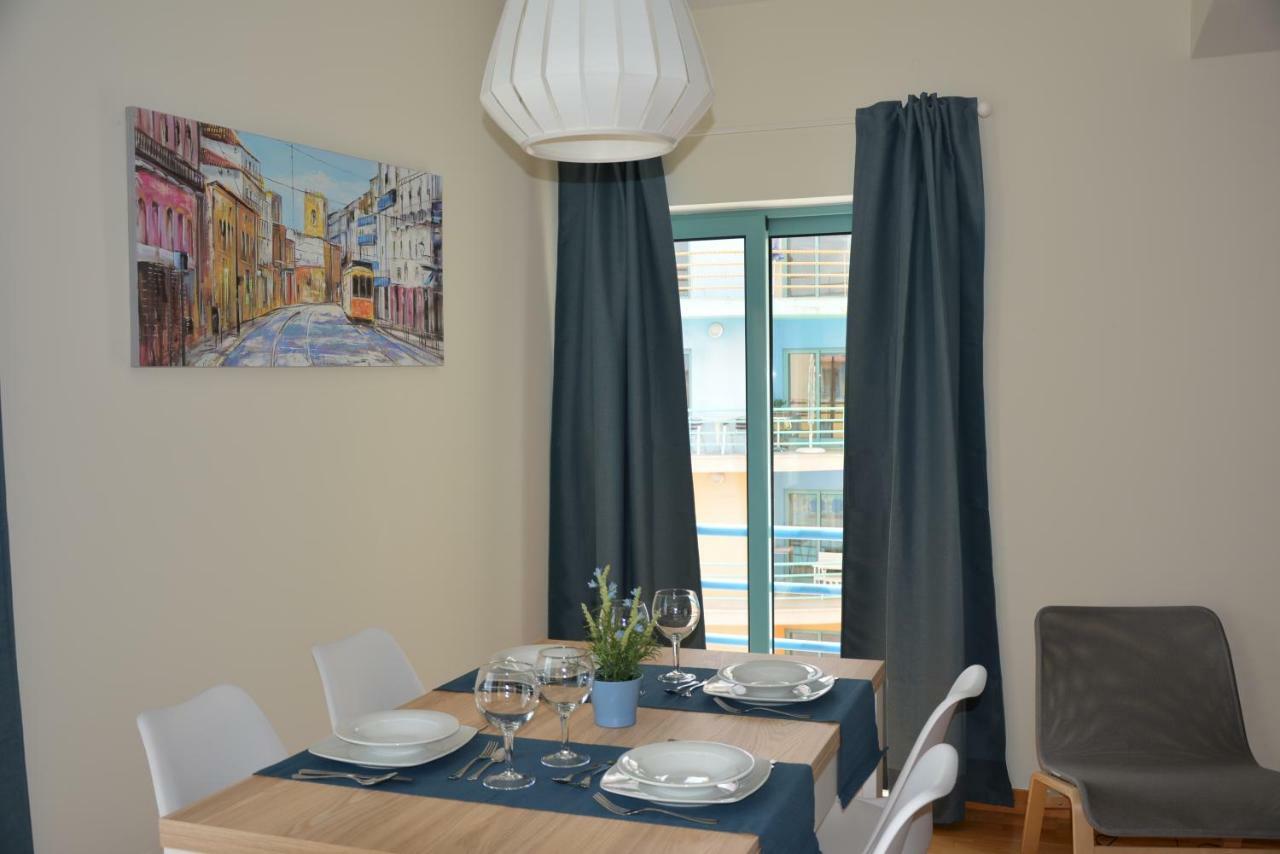 Stunning Apartment With Marina Views Albufeira Kültér fotó