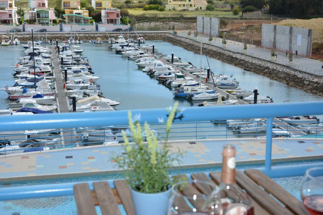 Stunning Apartment With Marina Views Albufeira Kültér fotó